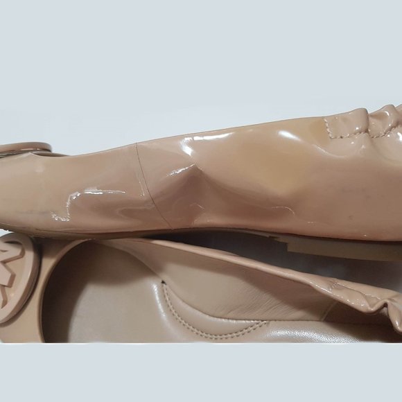 Michael Kors Patent Doll Shoes size 5M - Picture 6 of 6